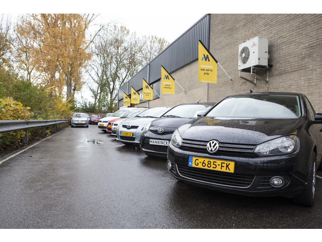31641636-18.jpg