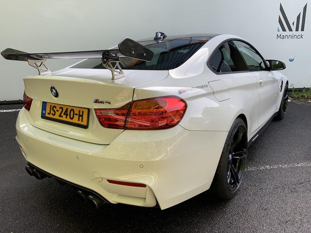31661263-8.jpg